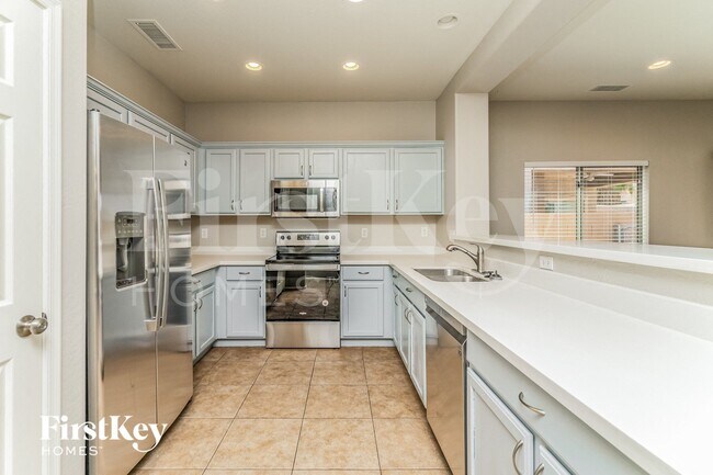 931 W Oak Tree Ln, San Tan Valley, AZ 85143 - photo 6