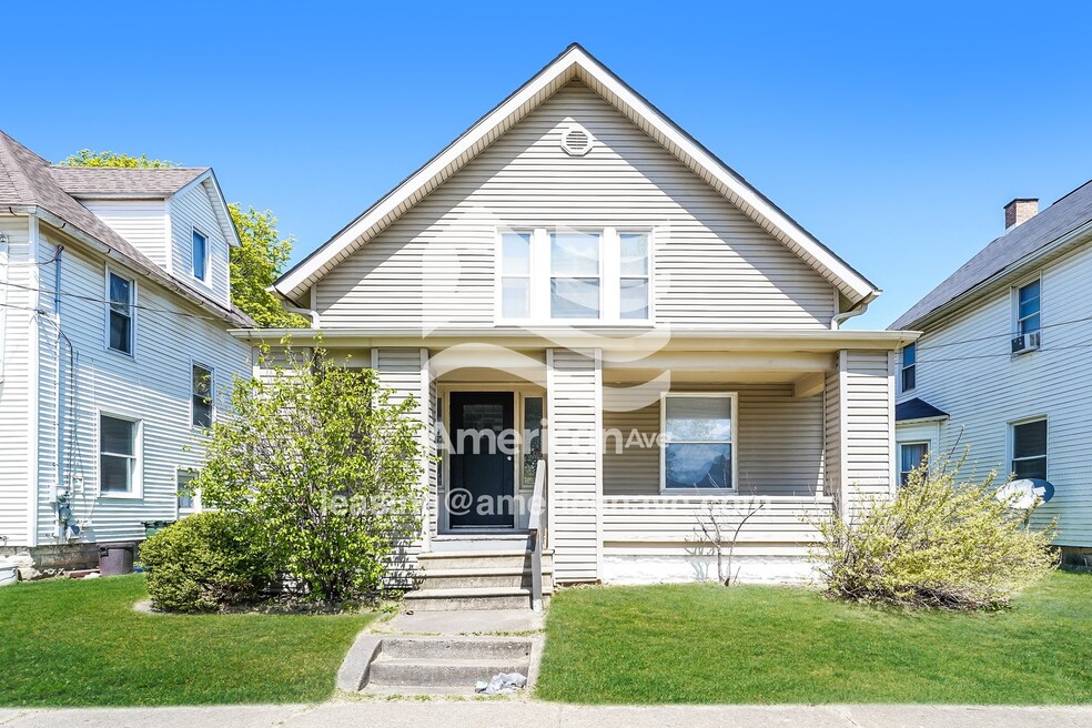 2635 2nd St NW, Canton, OH 44708 - photo 1