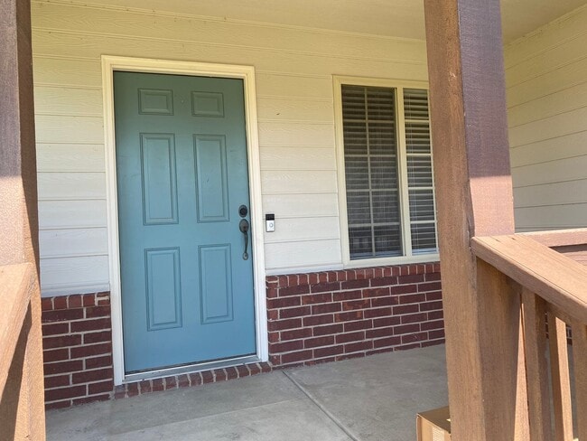 5324 S Ellis St, Wichita, KS 67216 - photo 4