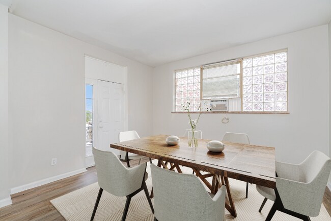 1607 Asmann Ave unit 1A, Cincinnati, OH 45229 - photo 4