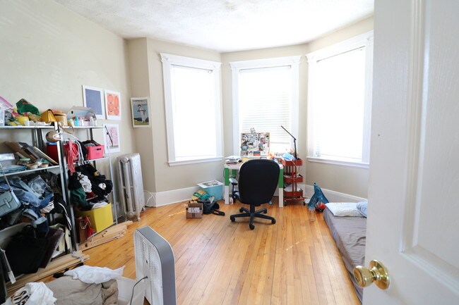 141 Chiswick Rd unit 6, Brighton, MA 02135 - photo 3