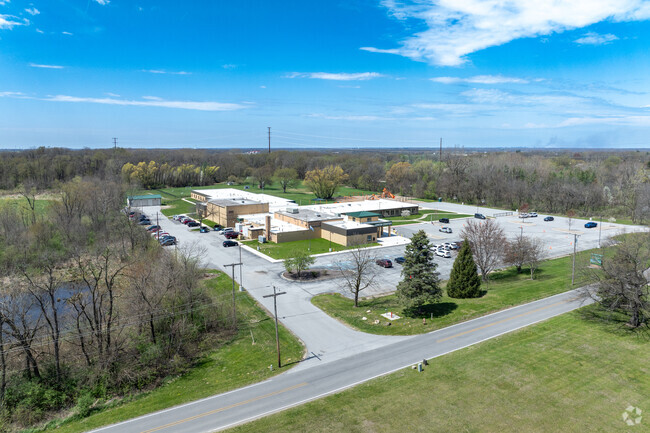 Union Center Public Elementary School aerial.