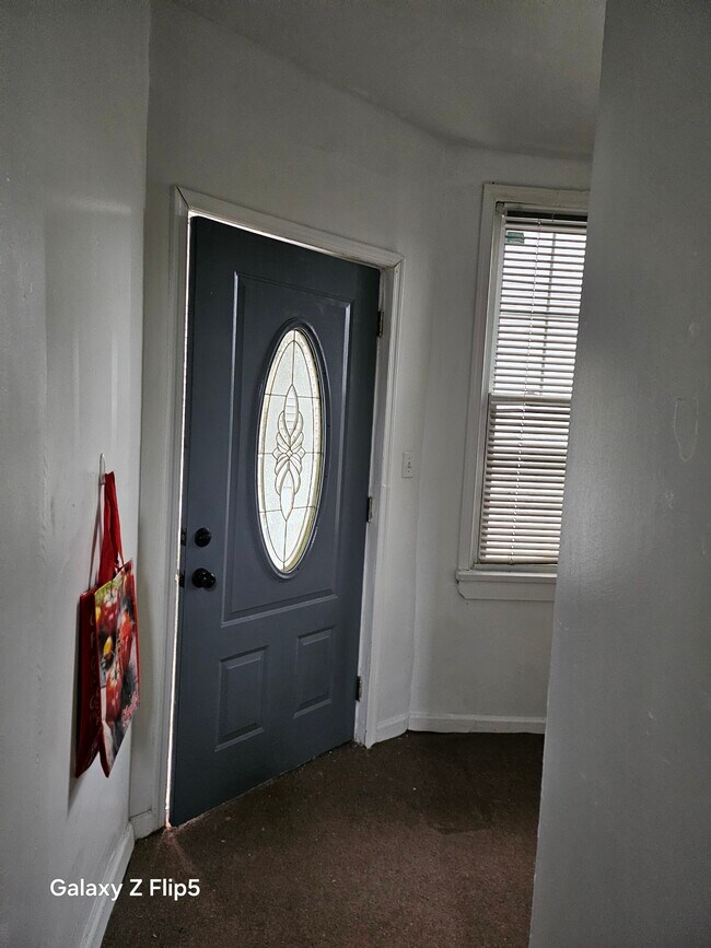 407 W Broad St, Palmyra, NJ 08065 - photo 4