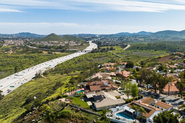 Lake Hodges is nestled between hills and mountains, giving the neighborhood a stunning view.