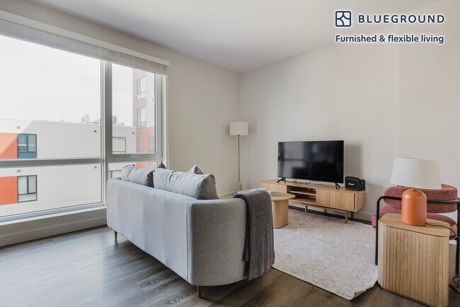 50 Salt St unit FL4-ID1098, Revere, MA 02151 - photo 4