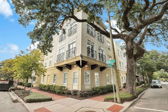 455 Montgomery St unit ID1044494P, Savannah, GA 31401 - photo 2