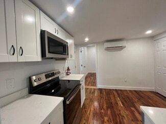 155 Orange St, Chelsea, MA 02150