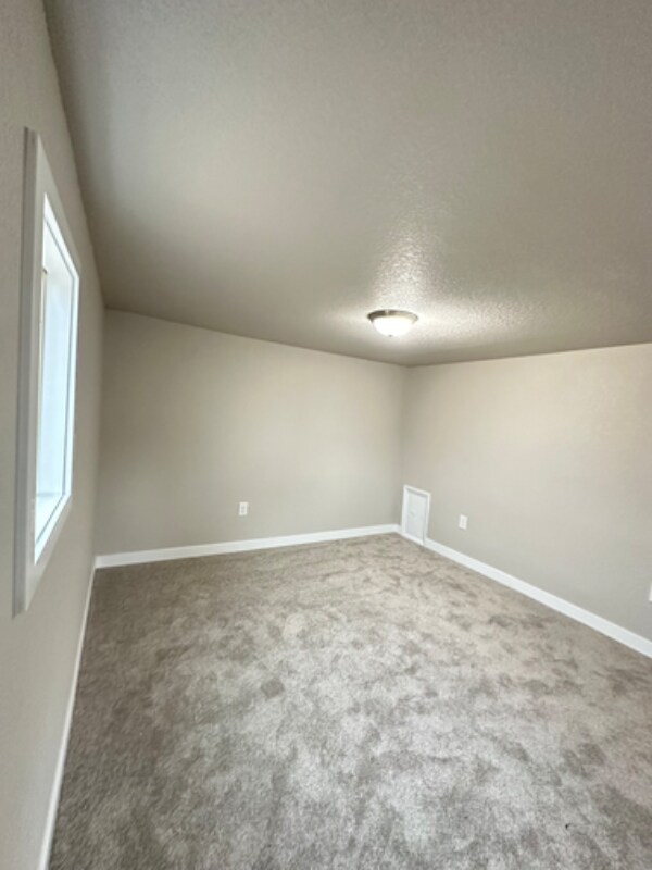 132 6th St, Dacono, CO 80514 - photo 5