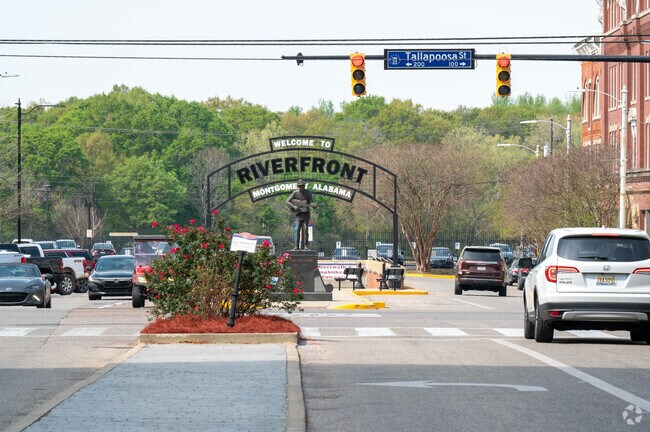 Enjoy the scenes of downtown Montgomery near Edgewood.