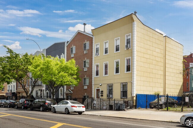 Multi-family properties are found throughout Foxhurst