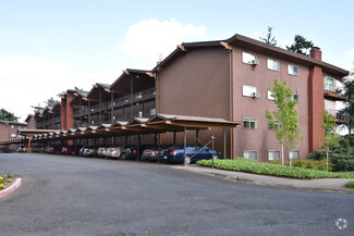 1611 SE Lava Dr, Milwaukie, OR 97222