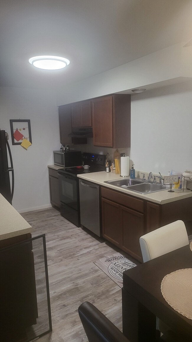 1002 Shagbark Rd unit 2c, New Lenox, IL 60451 - photo 2