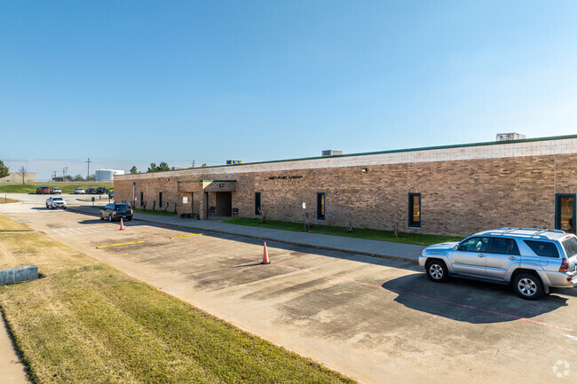 James Delaney Elementary School is a public school within Kennedale, TX.