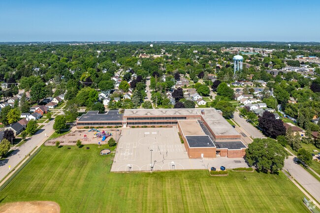 Franklin Elementary School serves grades PK - 6th.