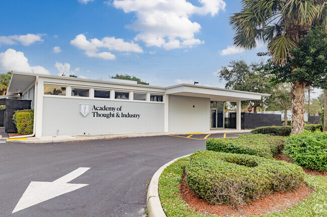 Bright Futures Academy Charter School works with parents to offer children the best education.
