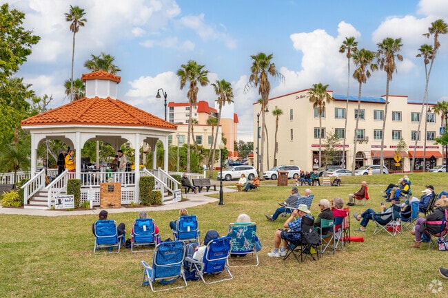 The Gentlemen of Jazz group performs in Centennial Park each Wednesday afternoon.