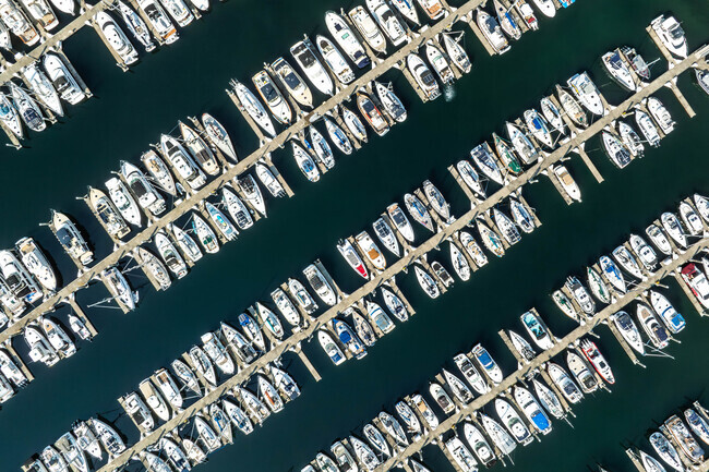 Boating is a large part of the South East Magnolia community.