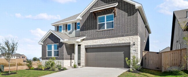 135 Silverleaf Spur, Bastrop, TX 78602 - photo 4