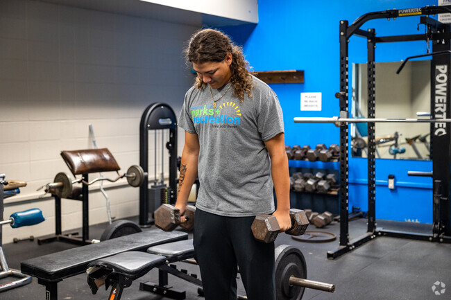 Residents of Oakland can head to the Oakland Community Center for a workout.
