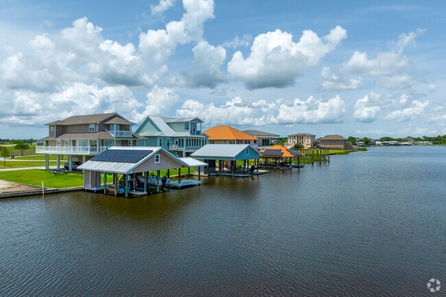 Many homes around Bayou Bauche offer private docks.