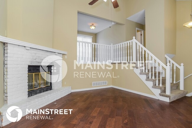 1126 E Elizabeth St, Olathe, KS 66061 - photo 6