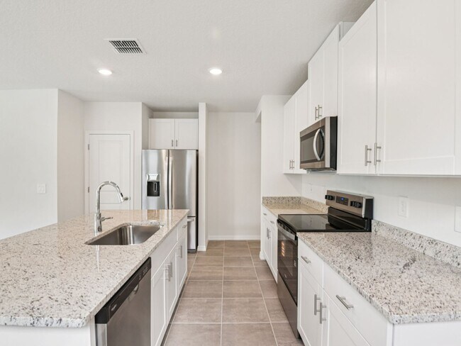 1847 Brekey Way, Zephyrhills, FL 33541 - photo 7