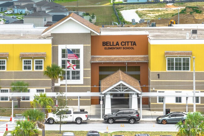 Bella Citta is a K-7 public school that services over 900 students in the Davenport area.