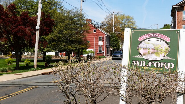 NH_Milford_561173_P2_V1_HK_050225