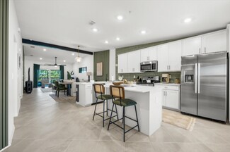 17445 Opal Sand Dr Unit 201, Venice, FL 34293