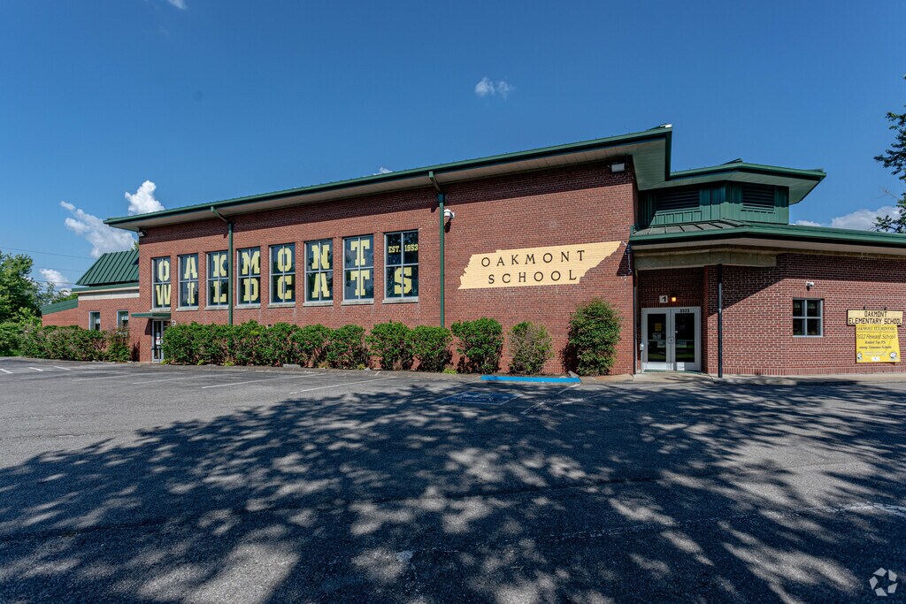 Oakmont Elementary School, Cottontown TN Rankings & Reviews