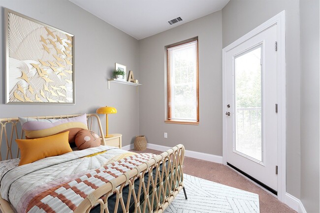 Townhouse Apartments, Whitman, MA 02382 - photo 4