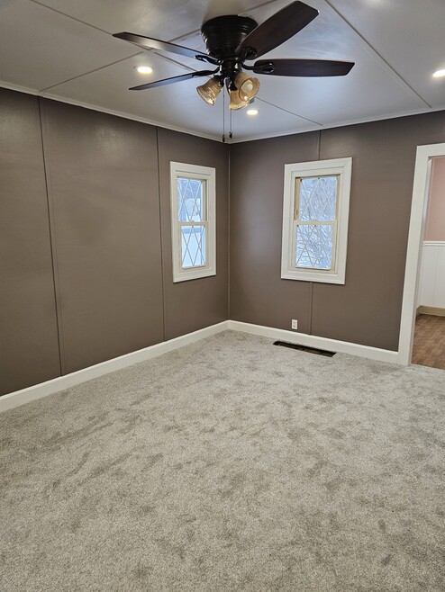 16562 Harmonsburg Rd, Meadville, PA 16335 - photo 1