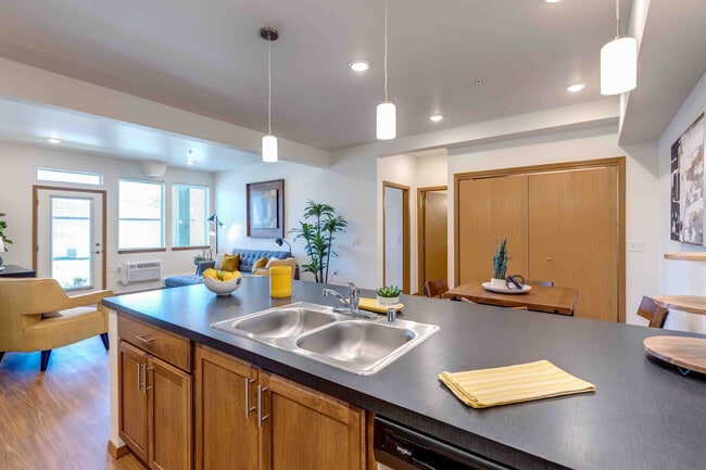 The Quarry, Spokane Valley, WA 99216 - photo 4