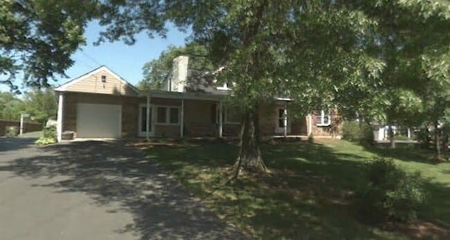 3929 Township Line Rd unit C-SecondFloor, Collegeville, PA 19426 - photo 2