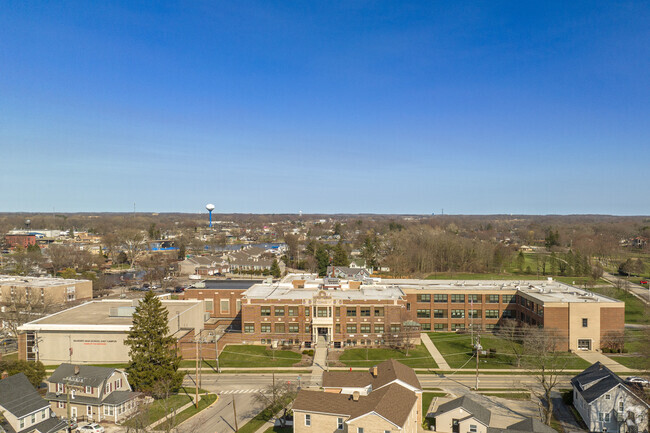 McHenry High School School - Freshman Campus is home of the Warrior Pride.