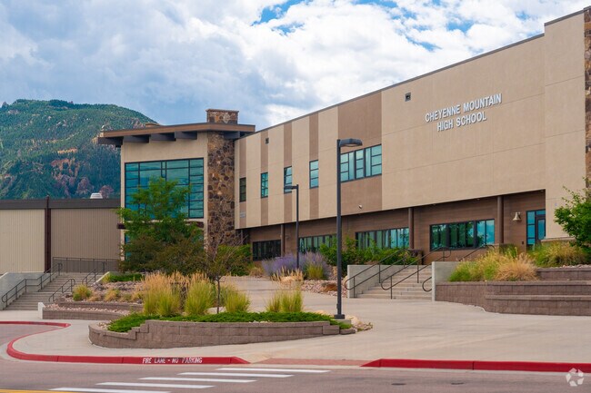 Cheyenne Mountain High School serves students in grades 9-12.