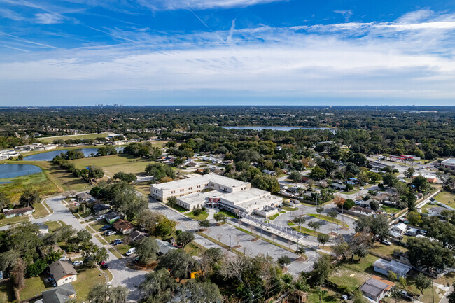 A beautiful aerial view of the campus at Spring Lake Elementary in Ocoee.