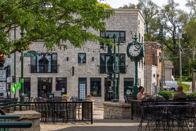 Lemont residents enjoy an afternoon out in the downtown area.