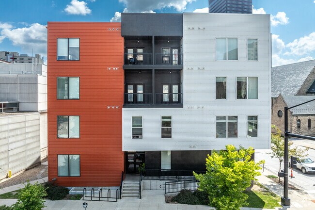 Carbon 550, Des Moines, IA 50309 - photo 3