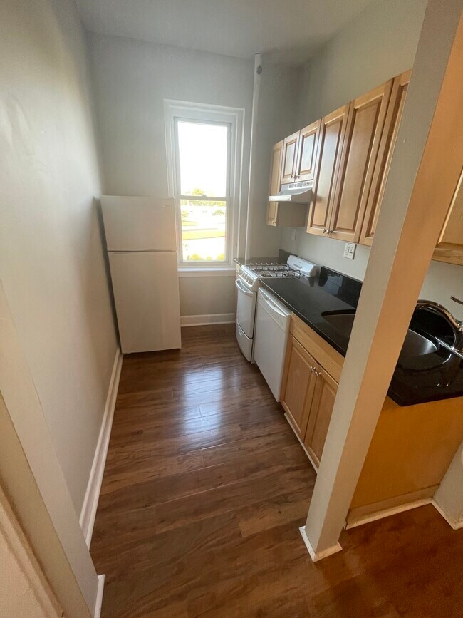 2 Durham St unit 7, Boston, MA 02115 - photo 7