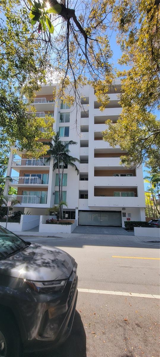 2740 SW 28th Terrace unit 405, Miami, FL 33133 - photo 1