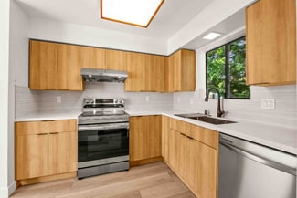 711 S Bayshore Blvd Unit 22, San Mateo, CA 94401