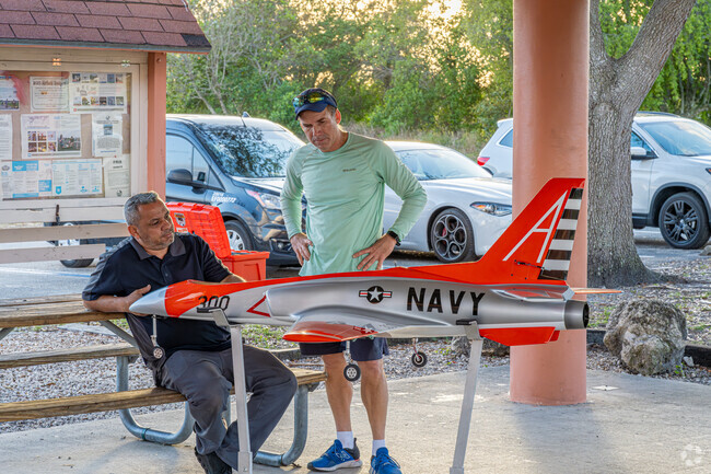 Markham Park, located near The Springs, features a fantastic remote-controlled airfield.