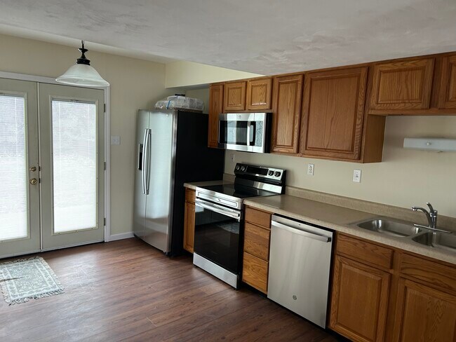 3826 Treebrook Dr, Imperial, MO 63052 - photo 2