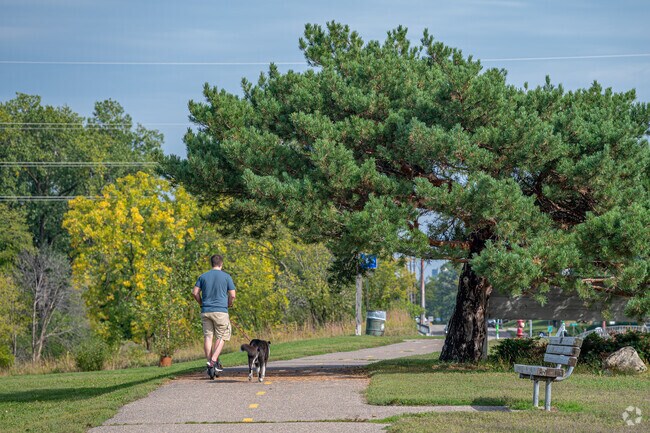 Walking trails near Bassett's Creek make for easy public access to areas near Harrison.