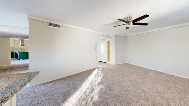 6240 N 16th St unit 40, Phoenix, AZ 85016 - photo 3