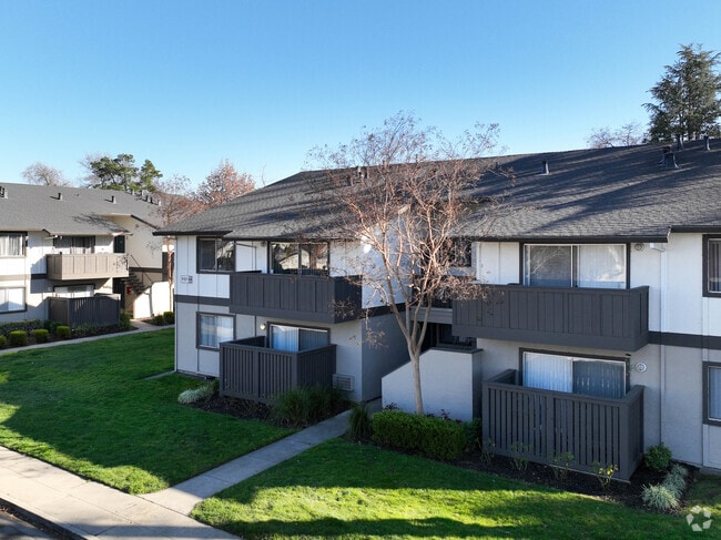 Vineyards Apartments rests right by stunning vineyards in Wagner Farms.