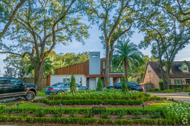 Modern style homes are an option in Old Aurora.