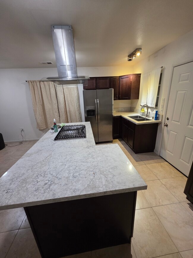 770 E 12th St, Pomona, CA 91766 - photo 3