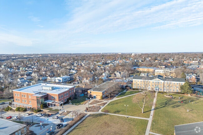 Educational opportunities abound at Elgin Academy.